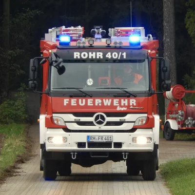 HLF-001.jpg